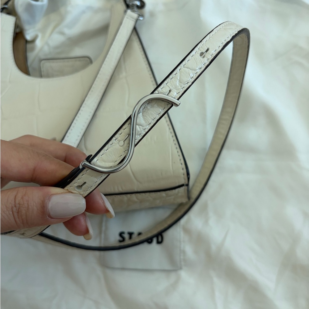 STAUD Rey White Croc-Embossed Leather Shoulder Bag - Excellent Condition - Picture 2 of 7
